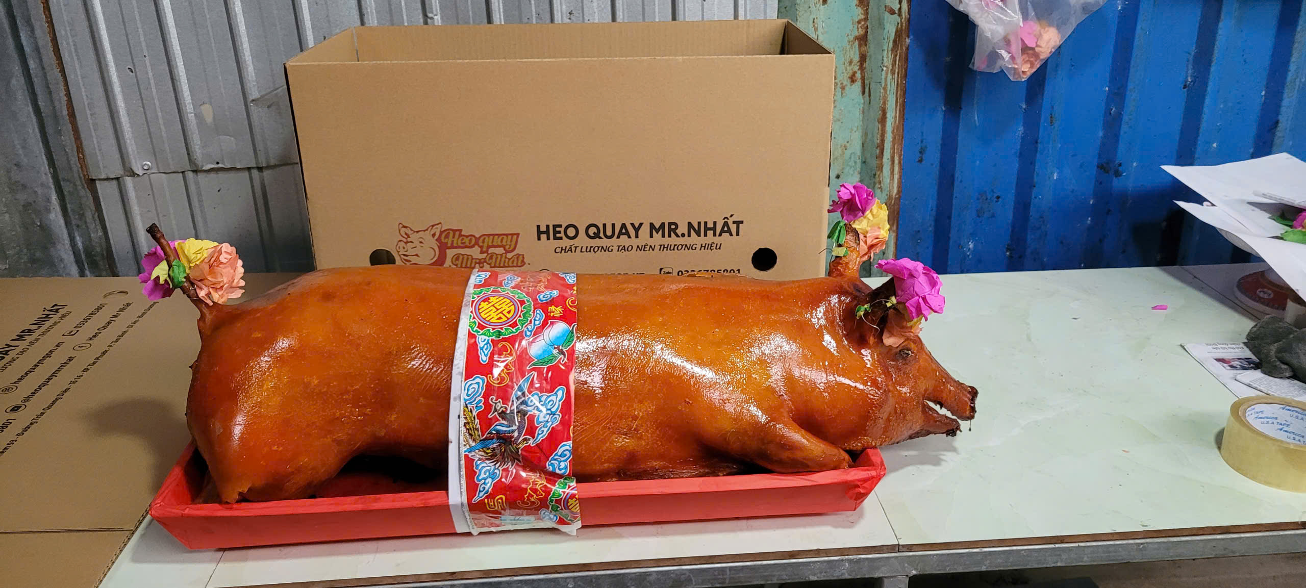 Heo quay Dĩ An Bình Dương